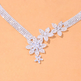 Luxury Flowers Necklace and Earrings Set Jewelry Rhinestone