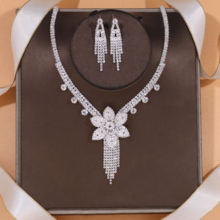 Luxury Flowers Necklace and Earrings Set Jewelry Rhinestone