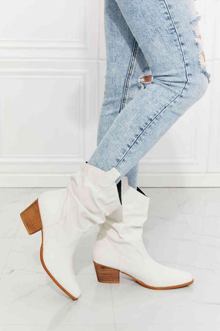 Scrunch Cowboy Boots in White (Available in USA only)